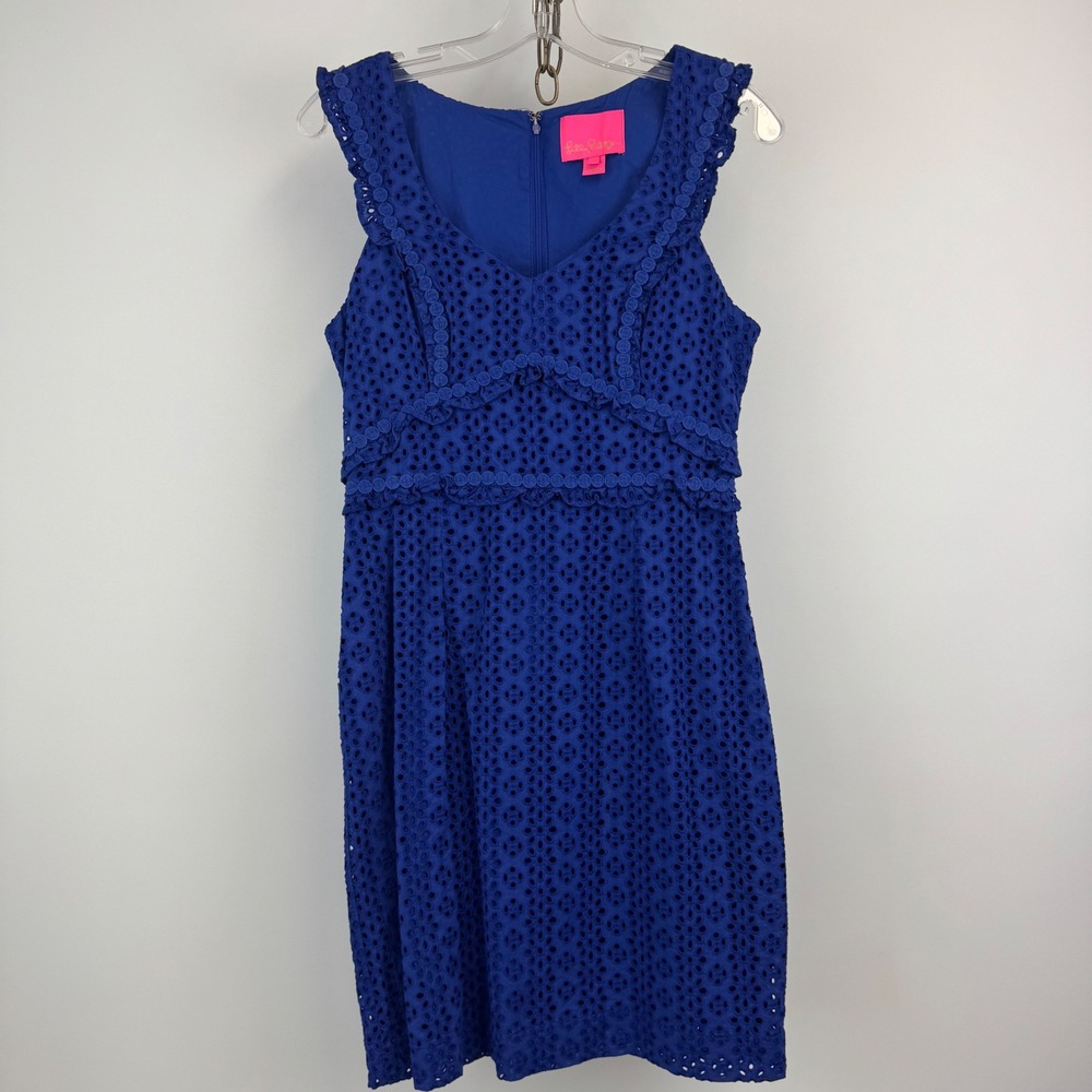 Lilly Pulitzer Kaylee Shift Dress Women's Size 4 Blue‎ Eyelet Sleeveless V-Neck